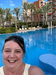 Marilyn Monroe at the Beverly Carlton hotel; Now, the Avalon Hotel).  Marilyn lived here for 3 years