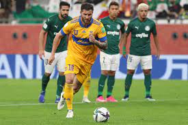At 35, the tigers striker, captain's armband stuck to his left arm, assumes his status as a leader and confirms that he never cheats. Liga Mx S Tigres Agree On A Two Year Contract Extension With Striker Starlet Caughtoffside