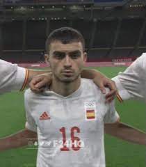 290 727 tykkäystä · 986 985 puhuu tästä. Pedri A Phenom Pushing Himself To The Stars Needs To Be Protected Football Espana
