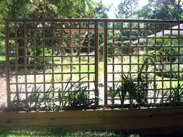 Screen with your porch with vines for privacy, or let them hide an unwanted view or add romance to an arbor. How To Build A Trellis Wall