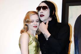 Marilyn manson is divorced to lindsay usich. Evan Rachel Wood Filed A Police Report Against Marilyn Manson S Wife