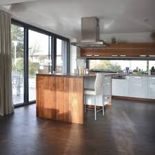 Bucher Huttinger Architektur Innen Architektur Moderne Villa Bauhausstil Einfamilienhaus Holzhaus Plusenergiehaus Bauhausstil Moderne Villa Architektur