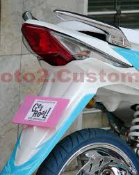 Modifikasi honda beat bisa anda tampilkan dengan design terbaru yang salah satunya adalah dengan merubahnya menjadi tampilan racing. Honda Beat Oto2 Custom Oto2 S Custom