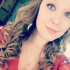 Kayla Mullis's Instagram, Twitter & Facebook