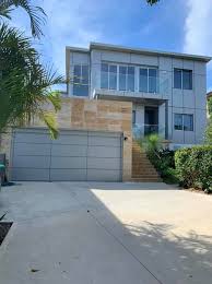 They have over 27 years of experience in garage doors industry and are small family business in the upper north shore. Sydney Garage Doors Startseite Facebook