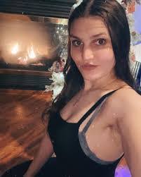 Isabella Blevins's Instagram, Twitter & Facebook