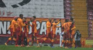 Kasımpaşa'nın penaltı beklediği pozisyonda karar doğru mu? Aslan Liderligi Birakmadi Trt Spor Turkiye Nin Guncel Spor Haber Kaynagi