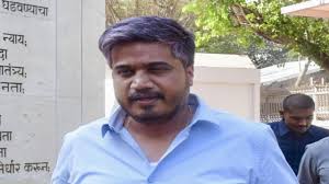 Raul wants last word before goodbye