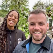 Alison Skipper's Instagram, Twitter & Facebook