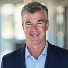 We couldn't be more excited to announce that Tonni Bennett has joined the  team as our SVP of Sales 🚀 Want to join our crew? We're hiring!