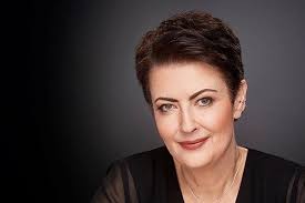 The Vine Witch : Smith, Luanne G., Jones, Susannah: Amazon.fr: Livres