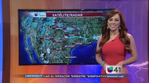Prissila Hace Subir La Temperatura En El Tiempo Video Univision 41 San Antonio Kwex Univision