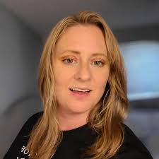 Dakota and Elle Fanning are set to star in a film adaption of Kristin  Hannah's bestselling novel 'The Nightingale.' 💛 The IRL sisters will play  on-screen sisters Vianne and Isabelle, respectively. Coming