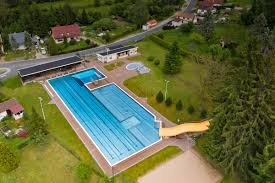 Schwimmbad Benshausen Thuringen