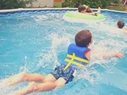 Save money, live better at walmart canada. 7 Best Life Jackets For Kids
