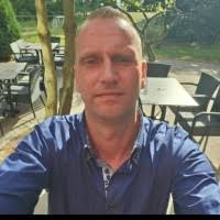 40+ perfis com “Dan Kerber”