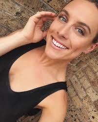 Make up with Benefit Cosmetics 😘