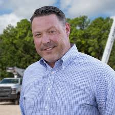 We welcome Ryan Landry as our new Territory Sales Manager for CraneWorks  Houston, Texas. Ryan brings over 13 years of experience in the equipment  sales and rental industry, complemented by four years
