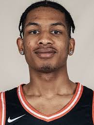 Isaiah Cochran's Instagram, Twitter & Facebook