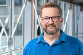 Dr. Erik Randall Huber, FEBU, FECSM