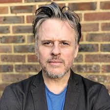 Robert Morgan habla sobre las inspiraciones y los desafíos de su película  de terror hecha a mano 'Stopmotion'