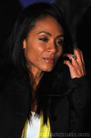 Celebrity Wedding Rings Celebrity Makeup Looks Beautiful Women Faces Celebrities