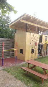 Toom Kreativwerkstatt Spielhaus Fur Meine Tochter Kinder Hof Spielhaus Hintergarten