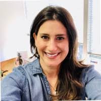 Missy Abbott's Instagram, Twitter & Facebook