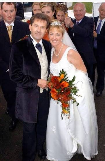 Congratulations to Daniel O Donnell and Majella who celebrated their  wedding anniversary today and celebrated their wedding 🎩 reception here at  the Clanree Hotel Conference and Leisure Centre. We hope you both