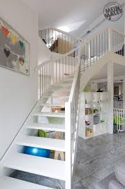 Report Malerarbeiten Treppe Weiss Lackieren Kamin In Betonoptik Fugenloser Fussboden In Hellem Grau Turen Lackieren Decke Und Wande Streichen Meinmaler Partner Netzwerk