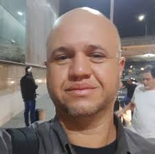 Jorge Iggor já chegou na Globo bem acompanhando!