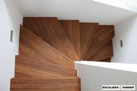 Check spelling or type a new query. Remise A Neuf D Un Escalier En Bois Rouge De 81