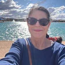 Bayes Business School is proud to partner with iWIN (the Insurance Women's  Inclusivity Network of the Worshipful Company of Insurers) to present the  fourth edition of Women into Insurance. This inspiring half-day