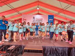 Some 15,000 enthusiastic starwalkers gathered along the scenic gurney drive to take part in the penang starwalk 2019 sunday morning. Starwalk Posts Facebook