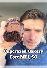 Deborah and Heather Mcdonnell from Cupcrazed Cakery