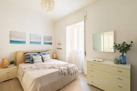 Il residence, signorile e di recente costruzione, in splendida posizione con panorama sul mare e sul paese, garantisce una vacanza di relax lontano dal caos senza rinunciare al confort. Noi 2 Vacanze Al Mare Argentario Porto Santo Stefano Prezzi Aggiornati Per Il 2021