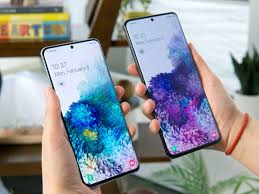 مشخصات فنی و قیمت گوشی گلکسی اس ۲۰ سامسونگ‏ / samsung galaxy s20 موبایل اندرویدی با نمایشگر 6.2 اینچ، 12/8 گیگابایت رم و exynos 990 را در این صفحه خواهید دید. Samsung Galaxy S20 Photos Price Release Date Specs Features More