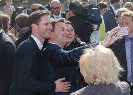 Official account of xavier bettel, prime minister of luxembourg. Bettel Und Destenay Haben Ja Gesagt