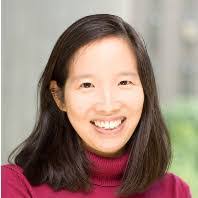 Christine Rohde's Instagram, Twitter & Facebook