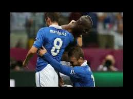 Mario balotelli barwuah (italian pronunciation: Balotelli Italia Germania Goals Video Radiocronaca Euro2012 Youtube