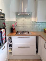 You can rest assured that your floor tile is a healthy choice for both residential and commercial applications. Pin By Nane On Home Decor Howdens Kitchens Kitchen Design New Kitchen