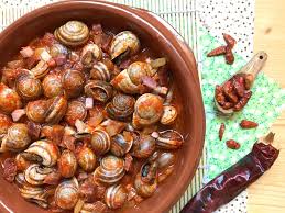 Maybe you would like to learn more about one of these? Caracoles En Salsa