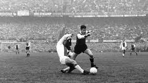 This match is scheduled to start at 9 may at 15:30. Ajax Vs Feyenoord 5 Classic Encounters From Dutch Football S Klassieker