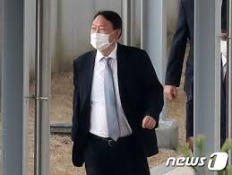 Jul 01, 2021 · '민변출신' 이재명·'특수통' 윤석열…같으면서 다르네 법조인 출신, 직설적이고 자신있는 화법 '닮은꼴'…정제 노력은 필요 다른 성장환경, 정치인·검사 인생에 sns도 수준 차…말발 최고, 토론회 기대 ìœ¤ì„ì—´ 1ìœ„ ì— ì—¬ë„ ì•¼ë„ ë‹¹í˜¹ ì•¼ë‹¹ ë¯¸ì¹  ì¼ ç§‹ê°€ Xë§¨ ì„œë¡œ ë¹„ì•„ëƒ¥