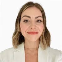 Elinor Montgomery's Instagram, Twitter & Facebook