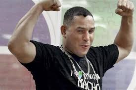 Cecilia's roman catholic church in new york for a funeral, saturday, dec. Brawl Mars Funeral Of Boxing Legend Hector Macho Camacho Video