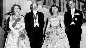 Philip war bis ins hohe alter noch sehr engagiert. Prinz Philip Ein Leben An Der Seite Der Queen Ndr De Fernsehen Sendungen A Z Mein Nachmittag Royalty Grossbritannien