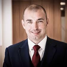 Introducing Sara Symington