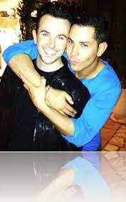 Krueger real estate 4413 koehler unit e. Ben Kruger Is Mexican Singer Christian Chavez Boyfriend In Domestic Assault Arrest Dailyentertainmentnews Com