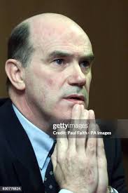 240 Baby Ronnie Photos & High Res Pictures